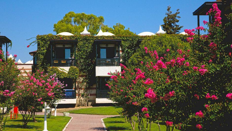 Paloma Finesse Side Hotel Bagian luar foto