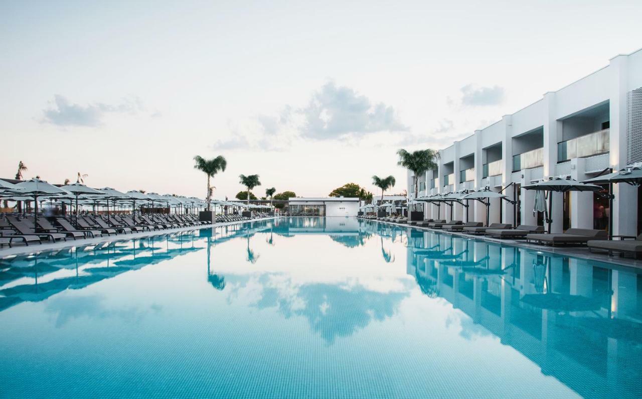 Paloma Finesse Side Hotel Bagian luar foto