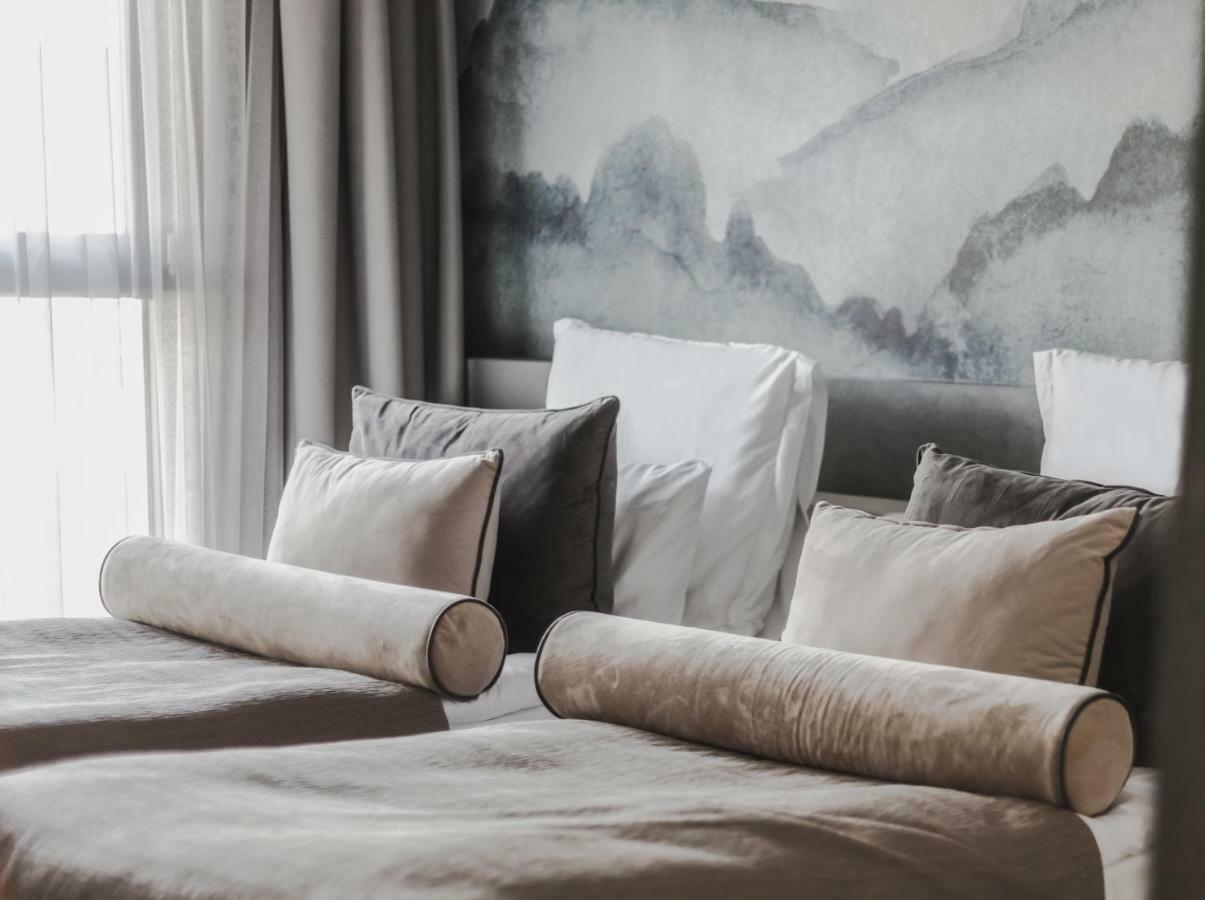 Paloma Finesse Side Hotel Bagian luar foto