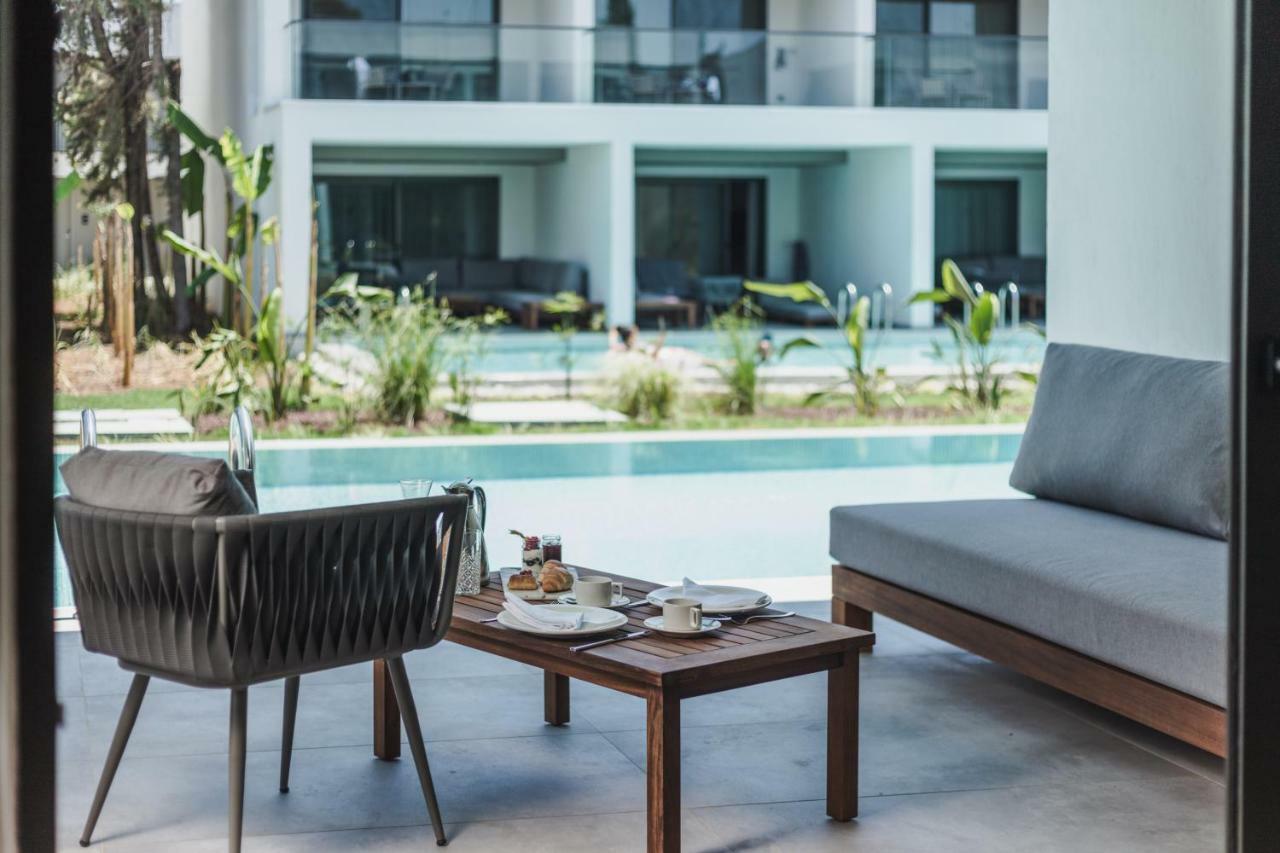 Paloma Finesse Side Hotel Bagian luar foto
