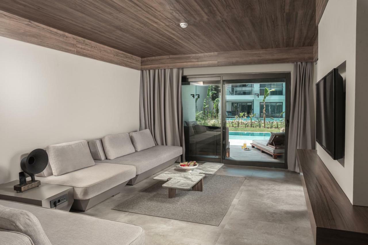 Paloma Finesse Side Hotel Bagian luar foto